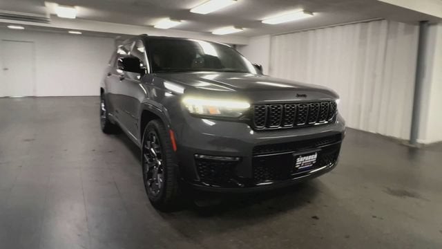 2024 Jeep Grand Cherokee L — side profile view