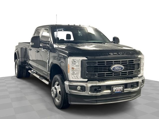 2025 Ford F-350 XL in Black — front three-quarter view
