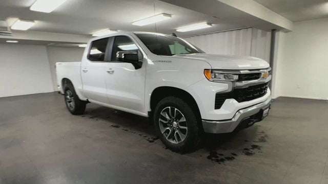 2026 Chevrolet Silverado 1500 — side profile view