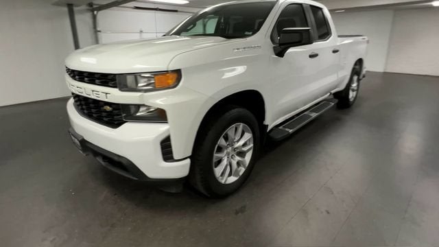2021 Chevrolet Silverado 1500 — interior view