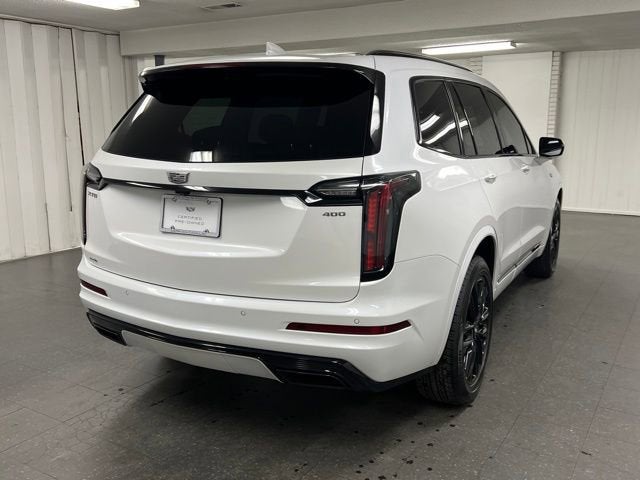 2024 Cadillac XT6 — detail view