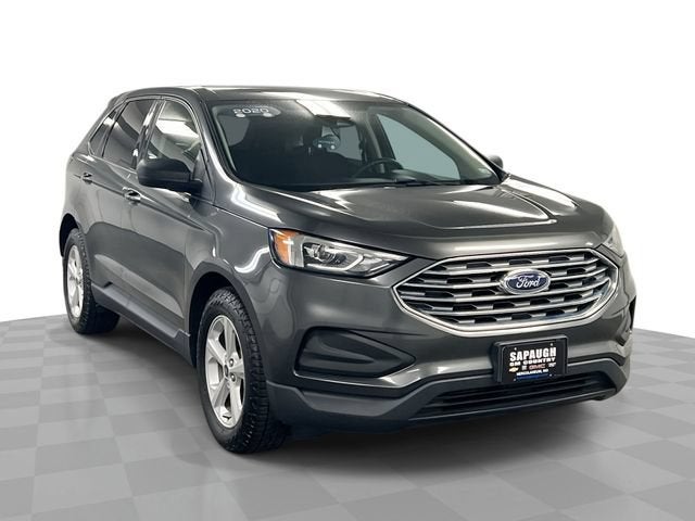 2020 Ford Edge SE in Gray — front three-quarter view