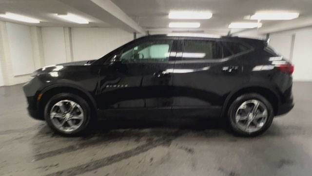 2025 Chevrolet Blazer — detail view