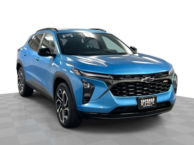 2025 Chevrolet Trax 2RS in Marina Blue Metallic — front three-quarter view