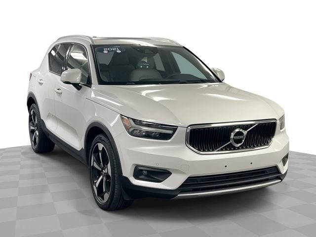 2021 Volvo XC40